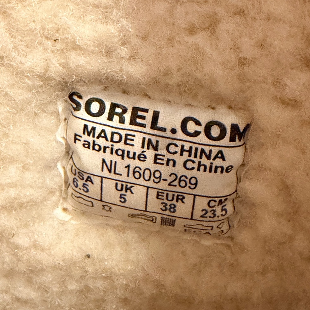 Sorel Winter Boots Women’s 6.5 Suede Waterproof fur lined - Picture 6 of 10